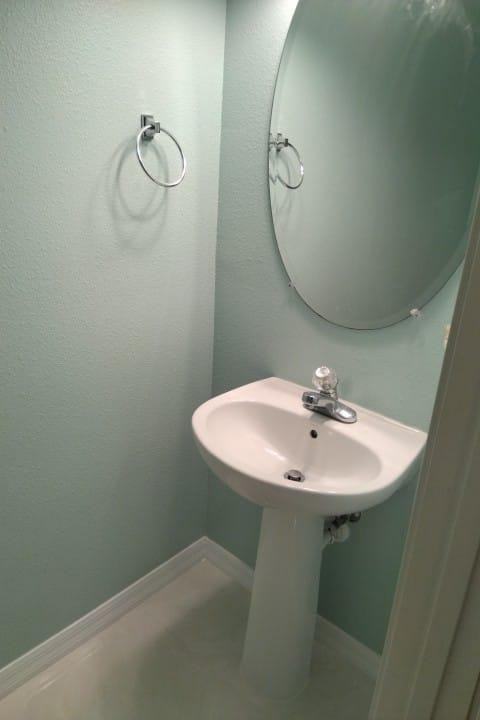 2568 Hidden Cove Ln - Photo 4 of 15