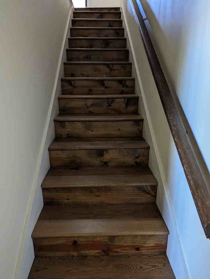 835 W Lawson St #103 - Photo 3 of 8