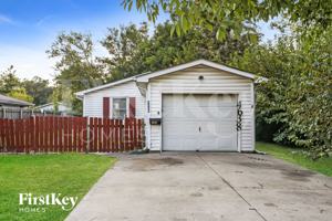 featured image of 4638 N Richardt Ave