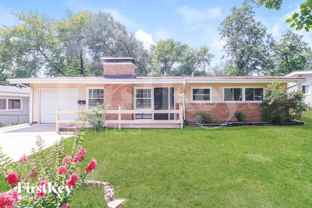 445 Ridge Dr - Photo 1 of 1