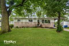 400 Humes Ln - Photo 1 of 1