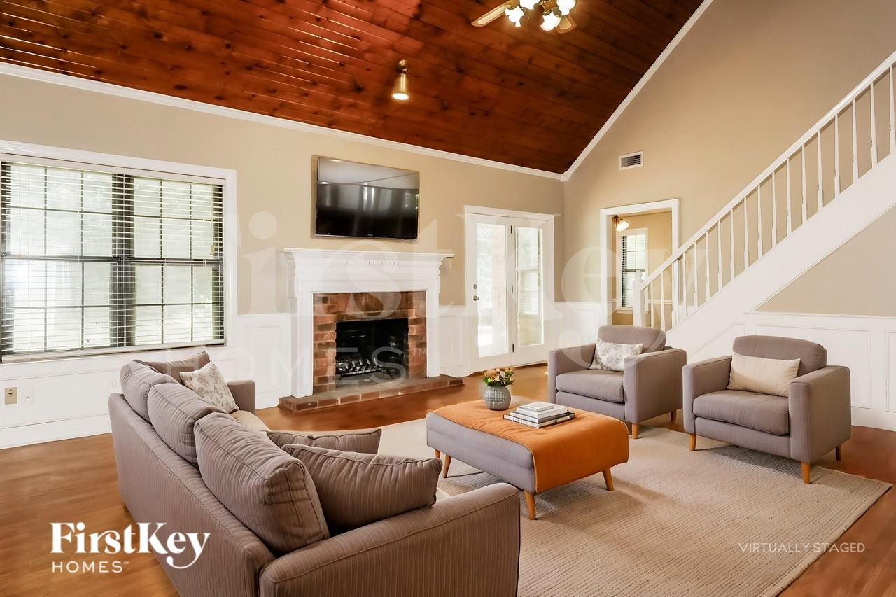 3882 Windy Trail Cv - Photo 4 of 19
