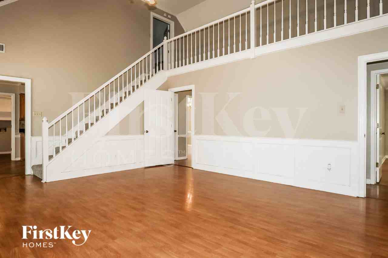 3882 Windy Trail Cv - Photo 5 of 19