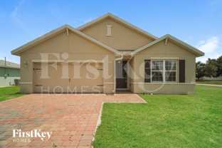 217 Se 27th St - Photo 1 of 1