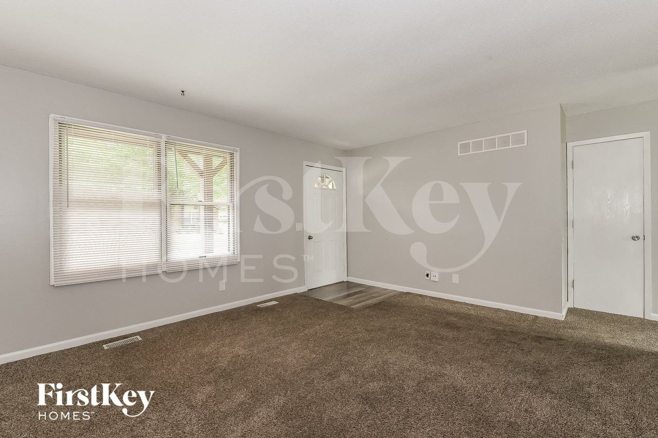 15675 Birkemeier Dr - Photo 4 of 15