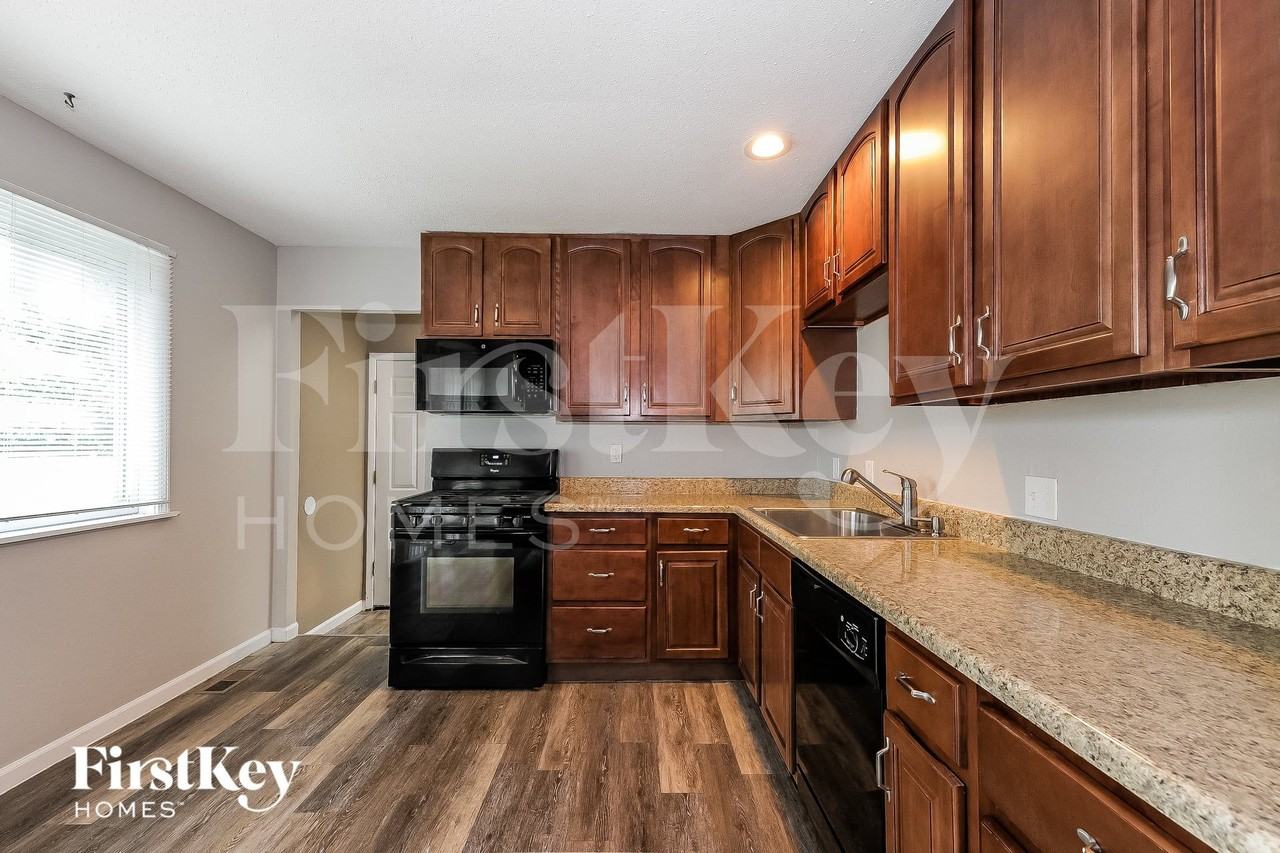 15675 Birkemeier Dr - Photo 5 of 15