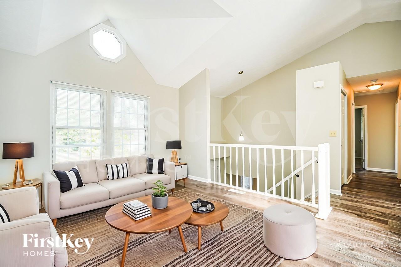 1408 Ginseng Dr - Photo 4 of 19