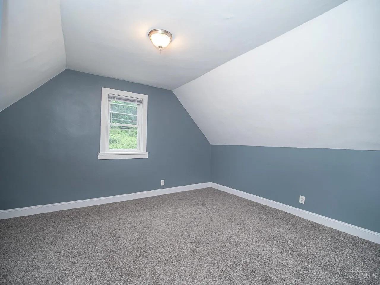 4239 Eastern Ave - Photo 7 of 26