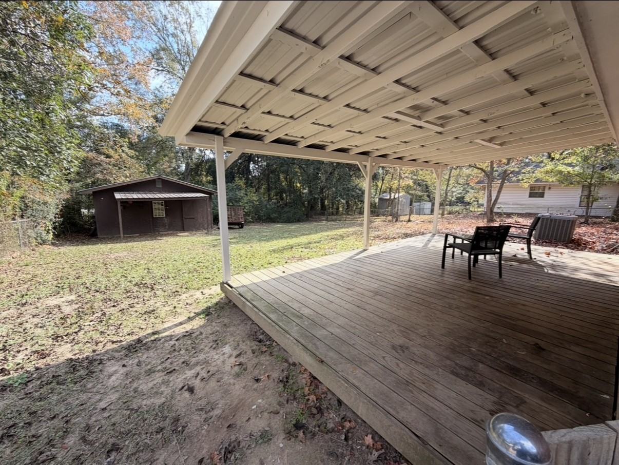 146 Hillcrest Ave - Photo 5 of 10