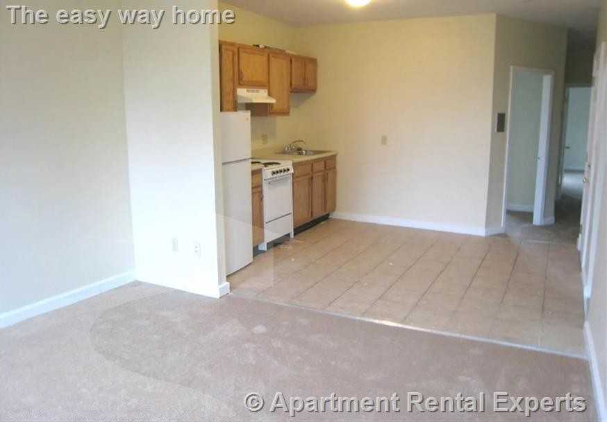 239 Columbia St #1 - Photo 4 of 7
