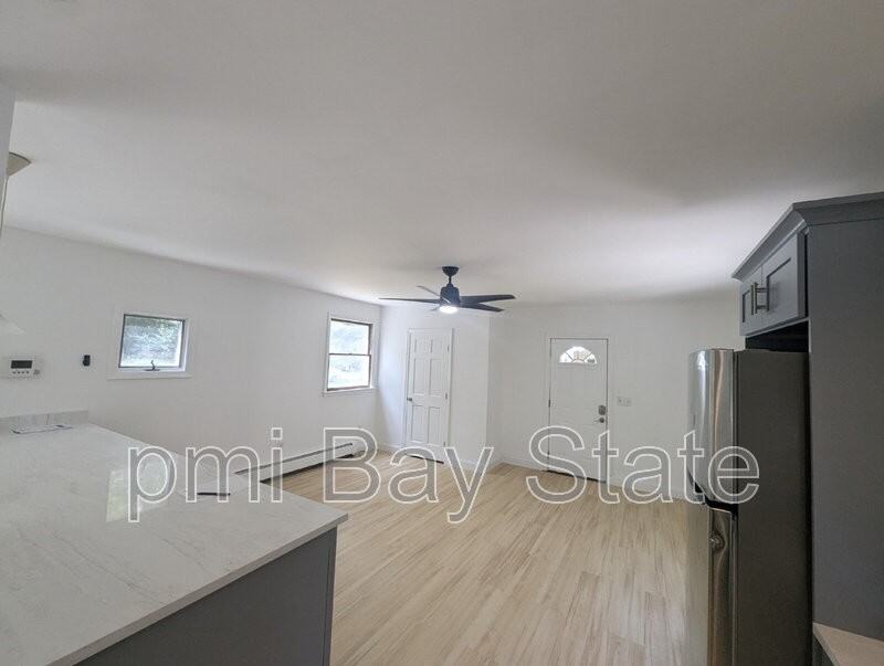 3 Weston St #1 - Photo 7 of 27