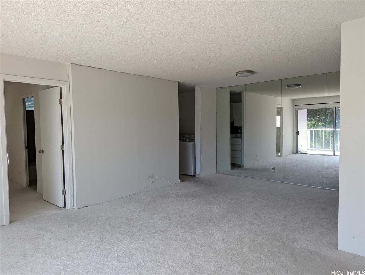 1710 Punahou St #403 - Photo 7 of 16