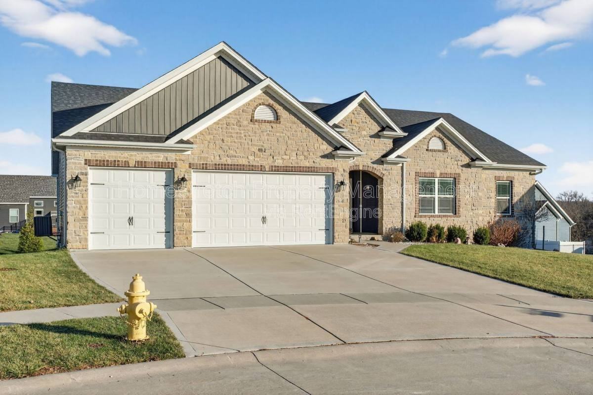 4 Arancio Ct - Photo 2 of 10
