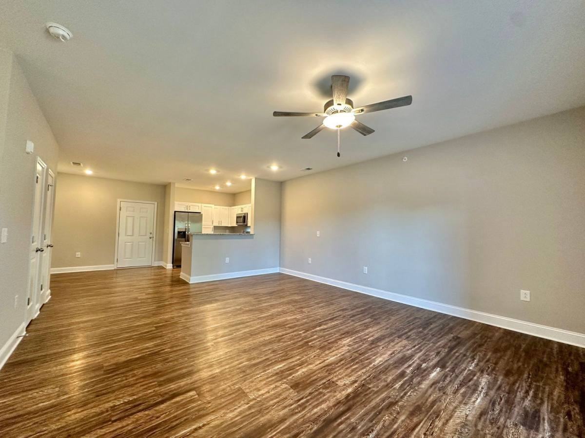 1020 Swilliamson Ave #108 - Photo 2 of 10