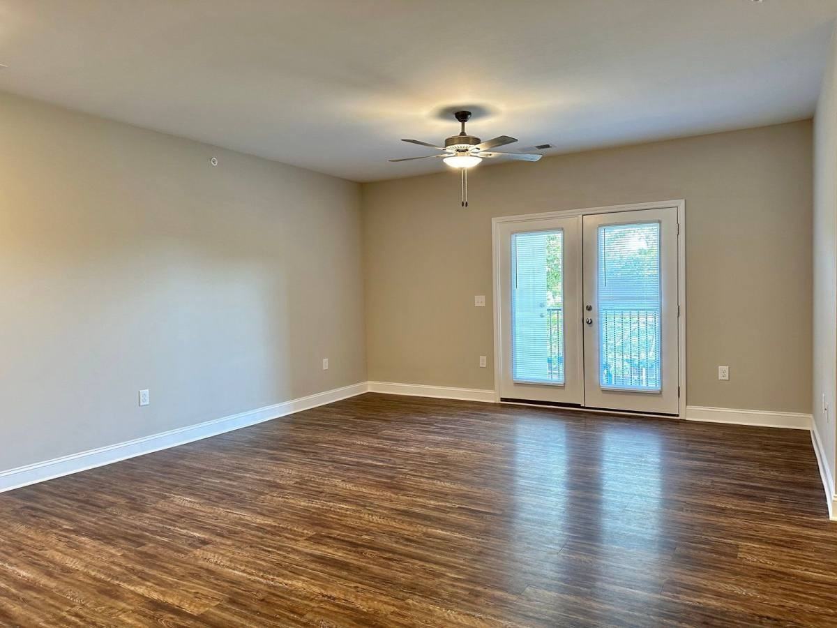 1020 Swilliamson Ave #108 - Photo 6 of 10