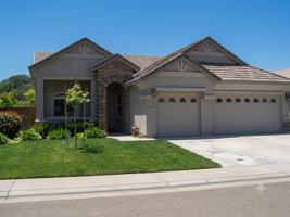 featured image of 1004 Hildebrand Cir