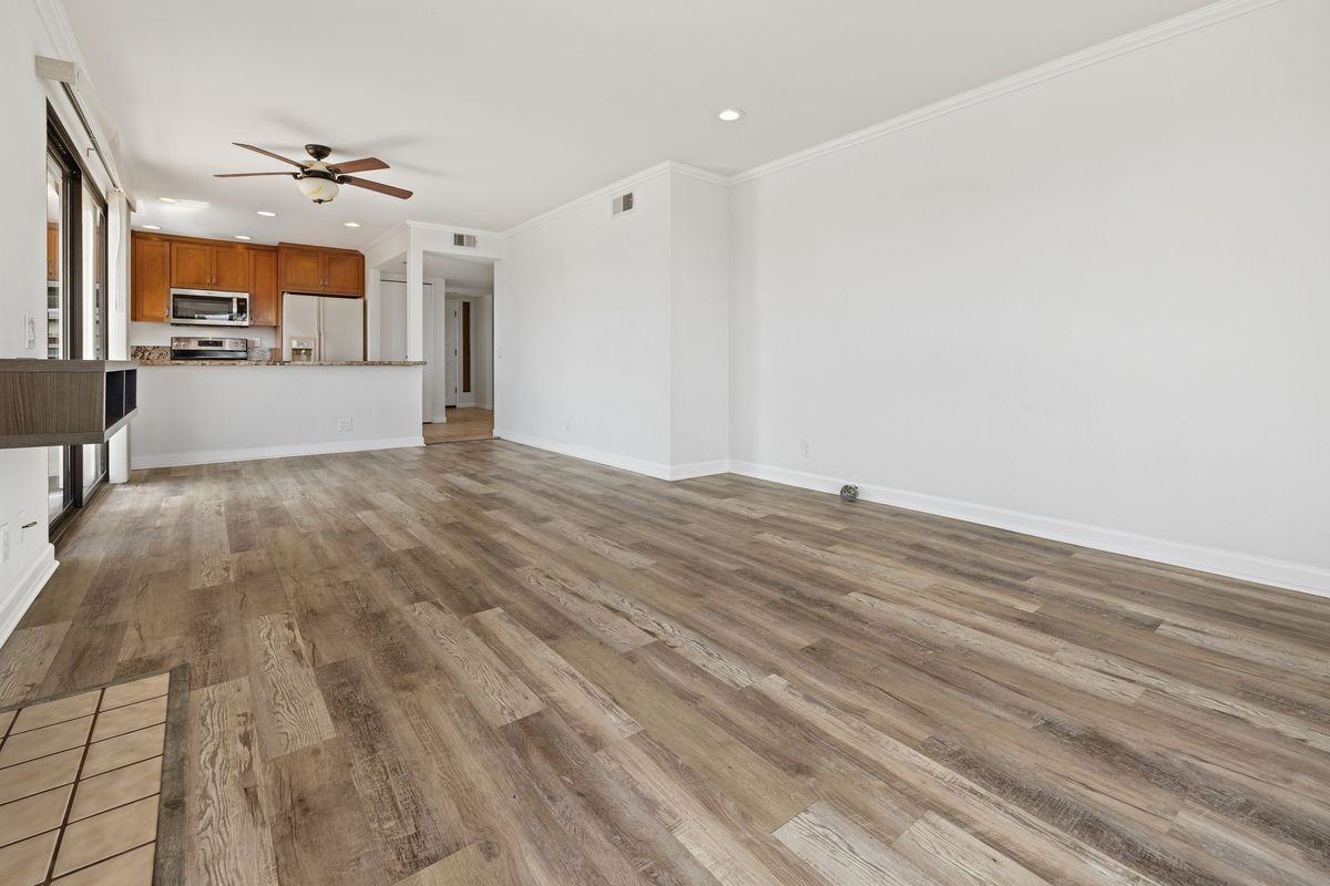 3903 California St - Photo 2 of 23