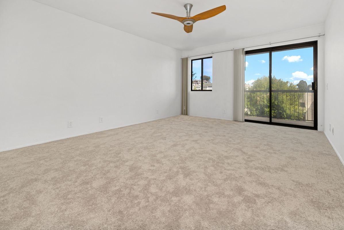 3903 California St - Photo 5 of 23