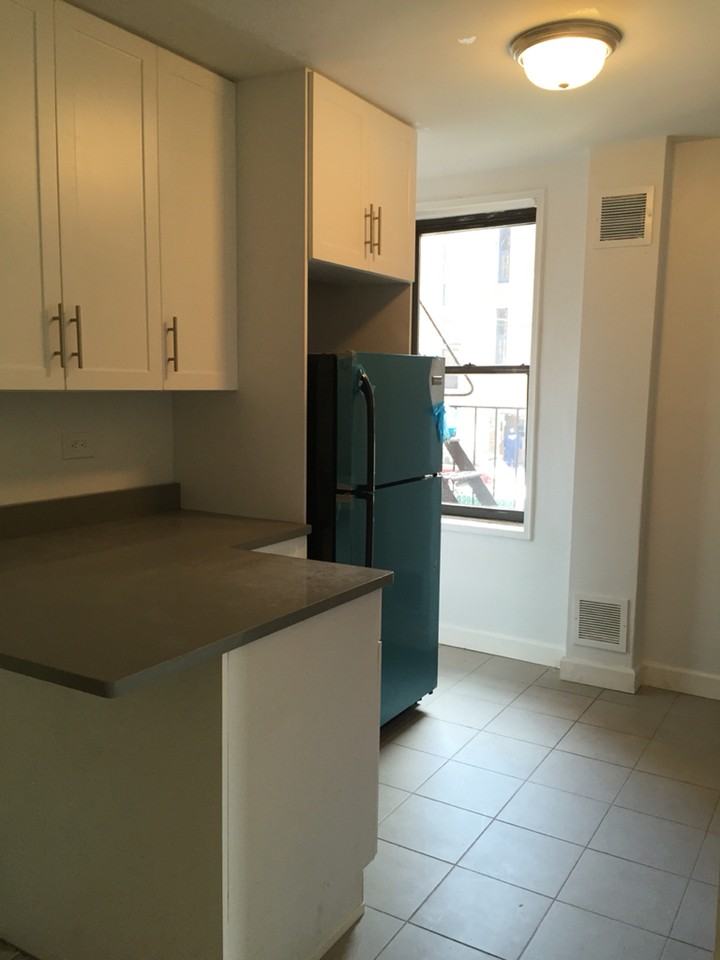 Colden Street 2, New York, NY 11355 3 Bedroom Apartment for 2,625