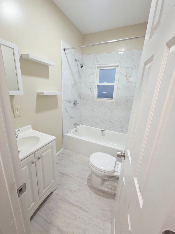 15 Lawson St - Photo 7 of 9