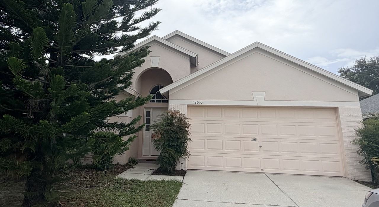 24927 Siena Dr