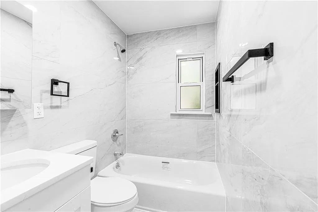 84 Elm St - Photo 2 of 14