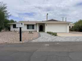1704 E Pickrell Dr - Photo 1 of 1