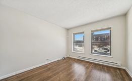 5335 S Ellis Ave #B1 - Photo 1 of 1