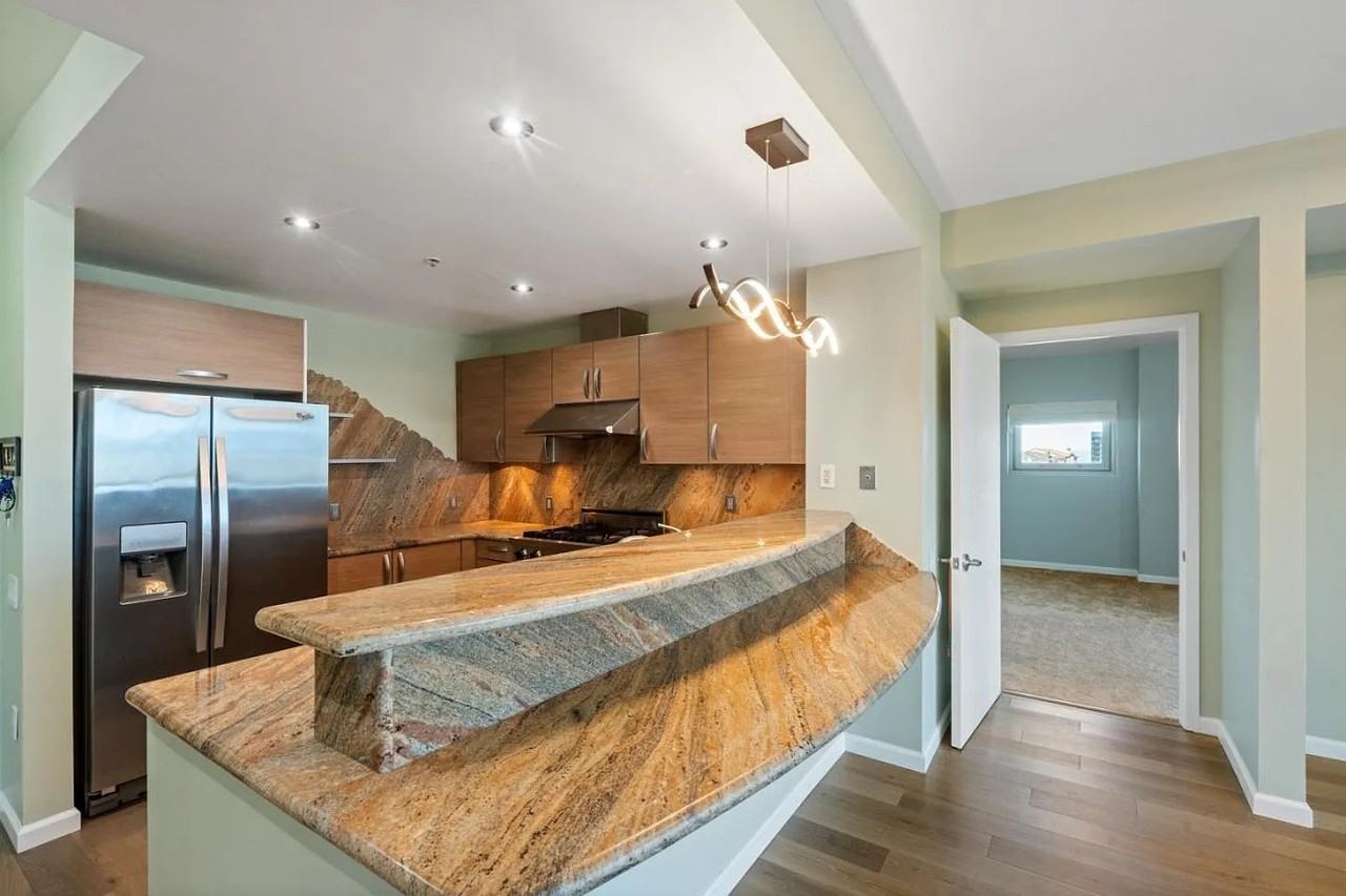 1 Mandalay Pl #1111 - Photo 3 of 5