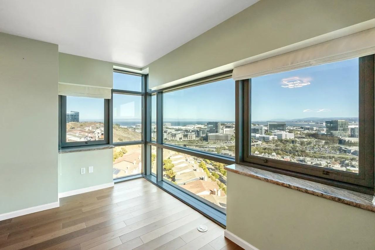 1 Mandalay Pl #1111 - Photo 5 of 5