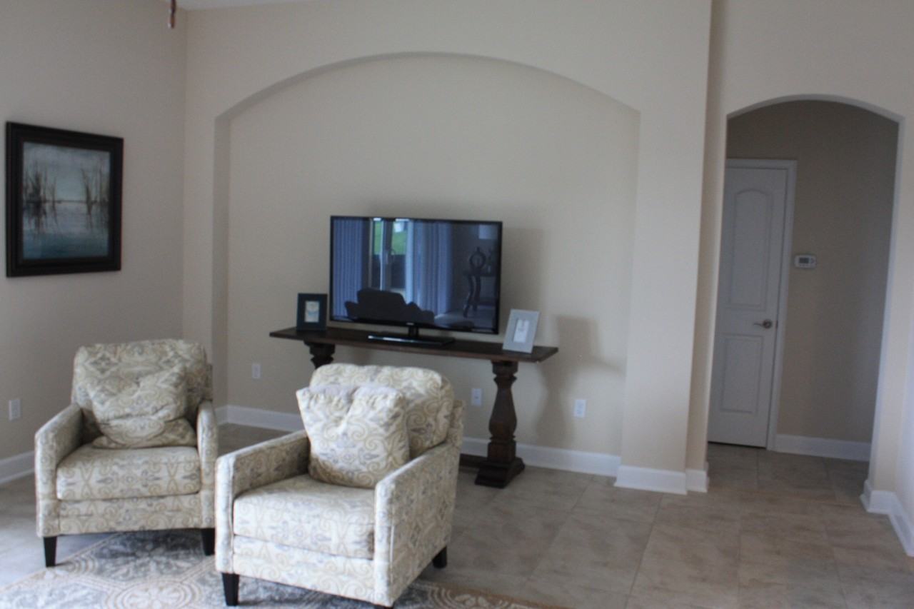 214 Flora Lake Cir #NA - Photo 6 of 26