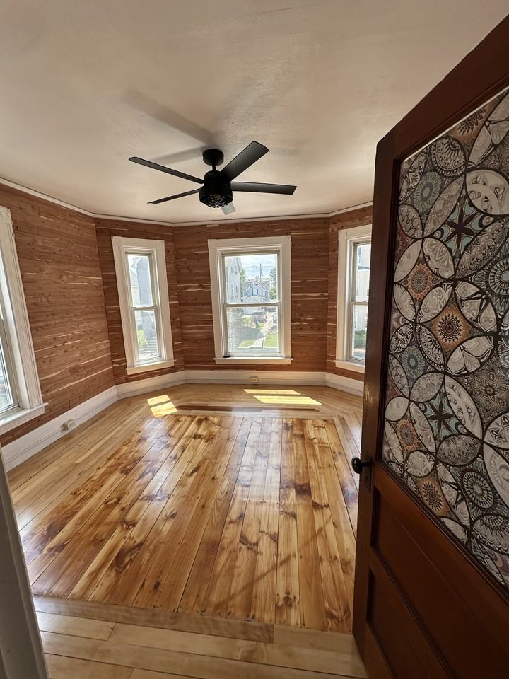 569 Rimmon St #2 - Photo 6 of 10