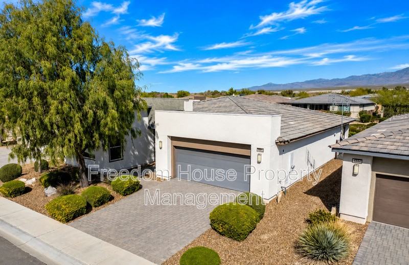 4882 E Beacon Ridge Dr - Photo 3 of 50
