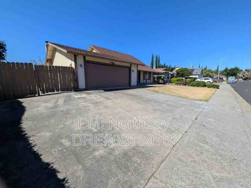 2909 Calaveras Dr - Photo 3 of 27