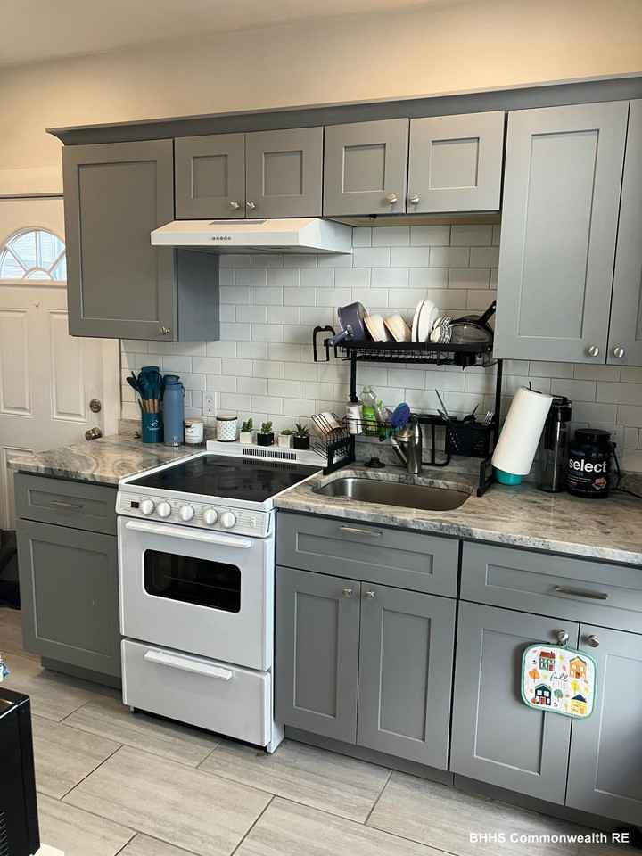 173 Highland Ave #1 - Photo 2 of 12