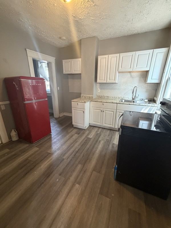 2355 E 86th St - Photo 2 of 8