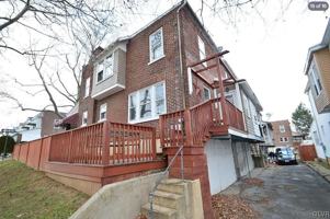 featured image of 1948 W Whitehall St #NA