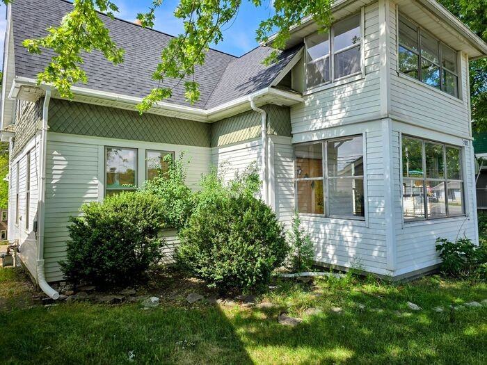 107 W Fairview Ave #A - Photo 2 of 10