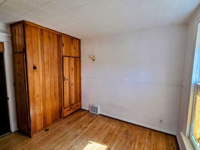 107 W Fairview Ave #A - Photo 6 of 10