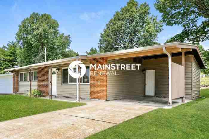 1731 Nashua Dr - Photo 2 of 16