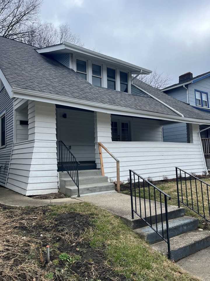 1484 N 5th St - Photo 2 of 19