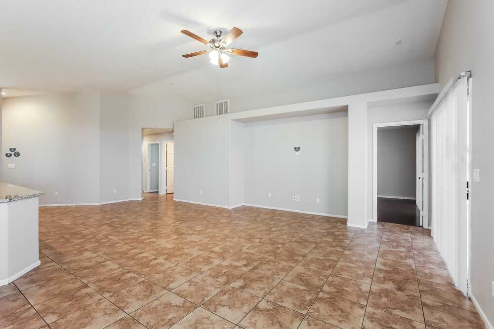 5936 Crestmont Dr - Photo 3 of 16