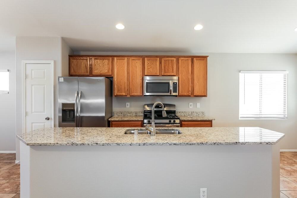5936 Crestmont Dr - Photo 7 of 16
