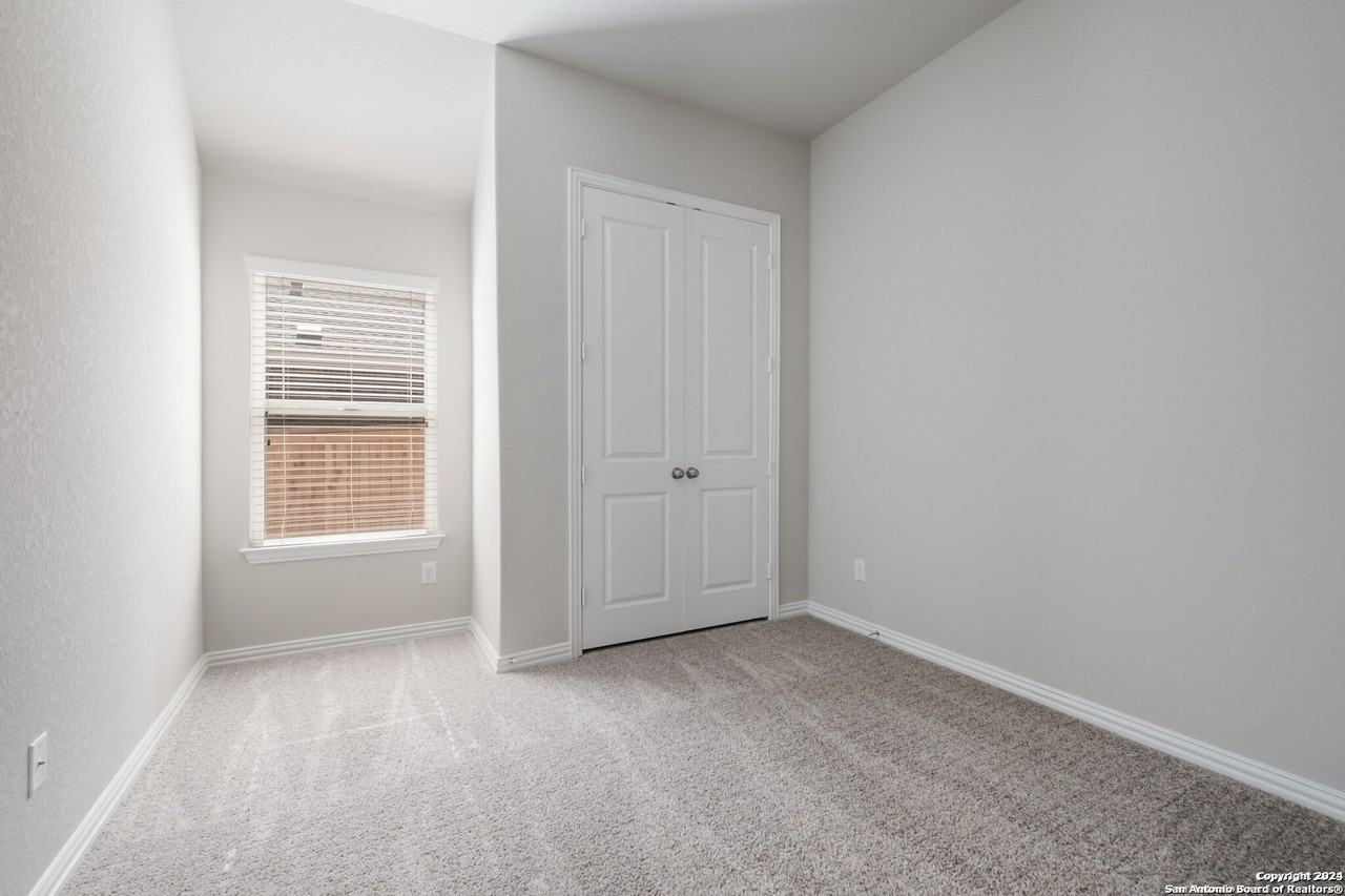 15213 Needles Rdg - Photo 5 of 9