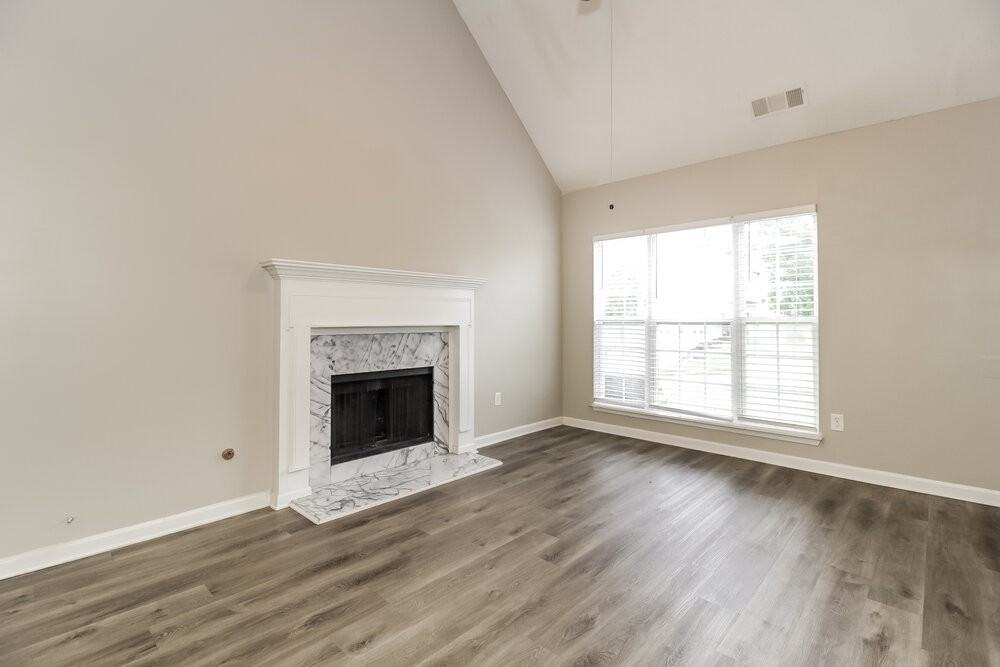 109 St Ann St - Photo 6 of 17