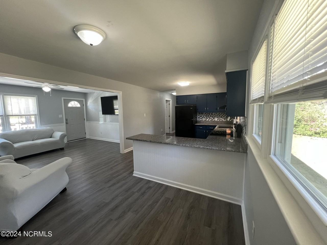 1042 Ramsey Rd - Photo 7 of 22