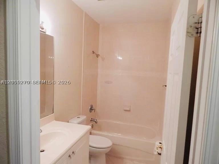 8444 Sw 29th St #103 - Photo 5 of 10
