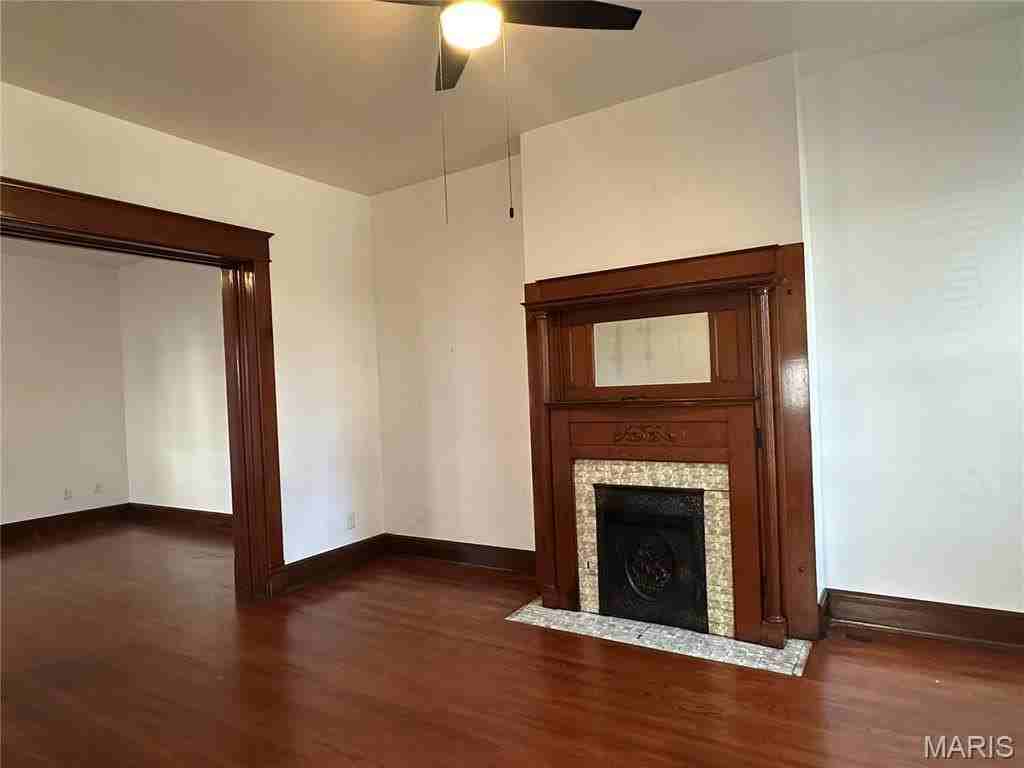 1103 Langdon St - Photo 2 of 18