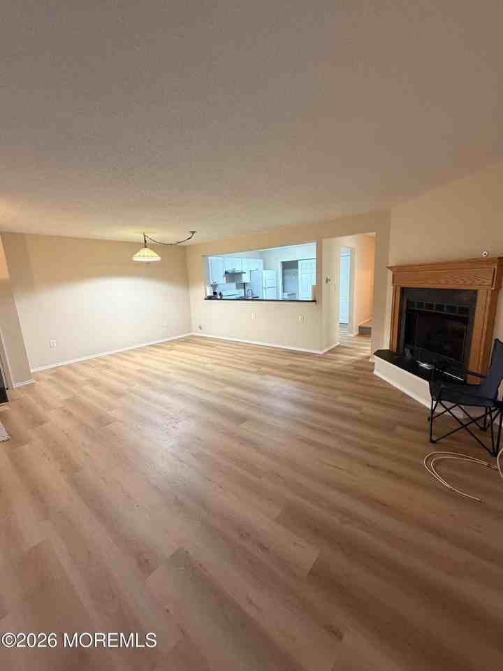 29 Madison Ct - Photo 4 of 10