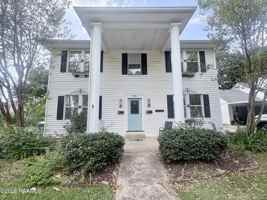 featured image of 150 Clark Ct